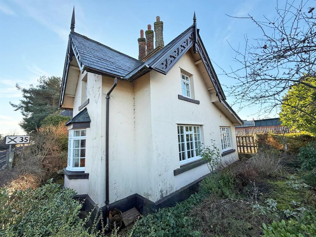 Station Road, Baschurch, Shrewsbury