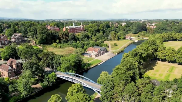 Why More Small Businesses Are Choosing Regional Towns Over Bigger Cities
