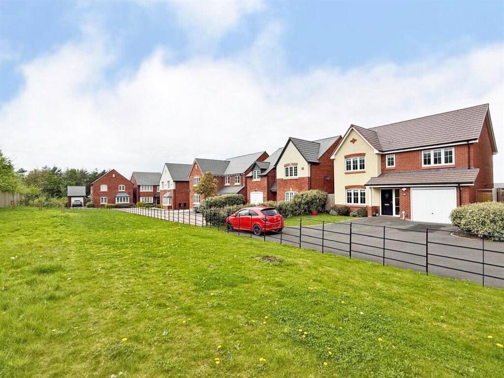 Dymond Drive, Oteley Road, Shrewsbury