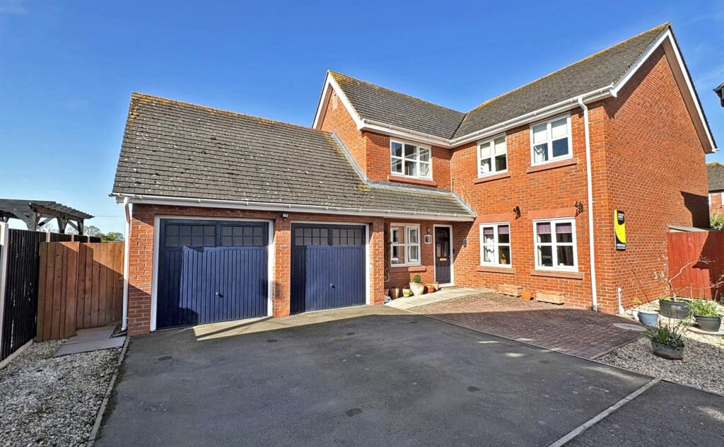 Brockton Meadow, Brockton, Worthen