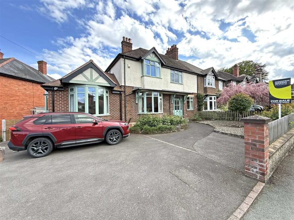 Woodfield Road, Copthorne, Shrewsbury