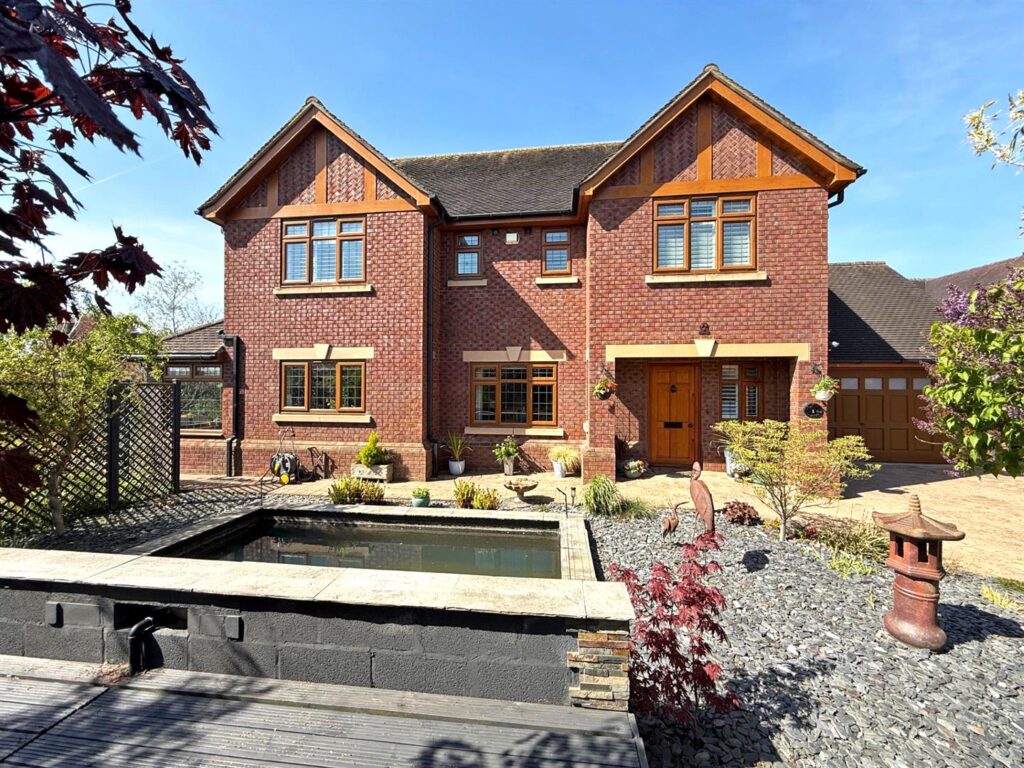 Falkland Park, Dorrington, Shrewsbury