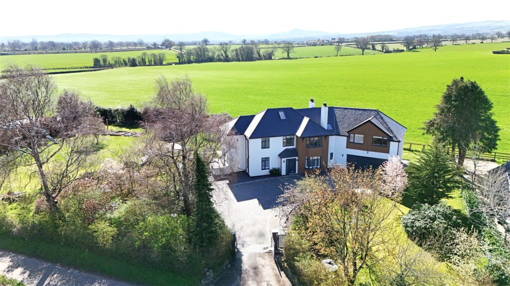 Summerhouse Lane, Longden, Shrewsbury