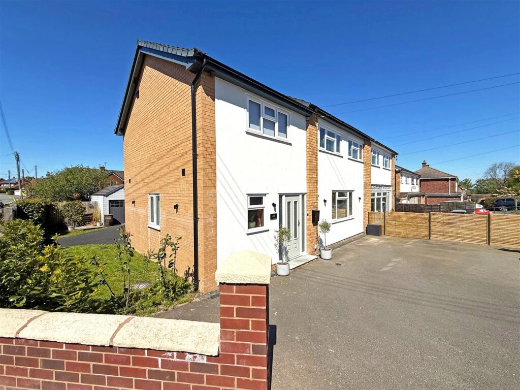 Broad Oak Crescent, Bayston Hill, Shrewsbury