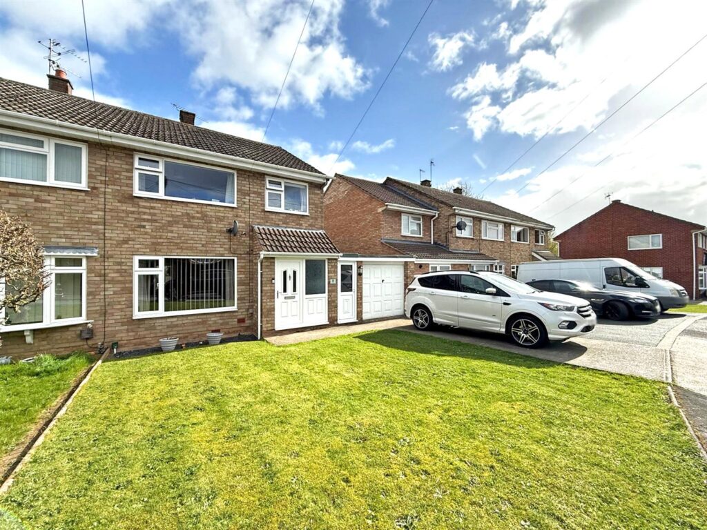 Hamilton Drive, Telford Estate, Shrewsbury