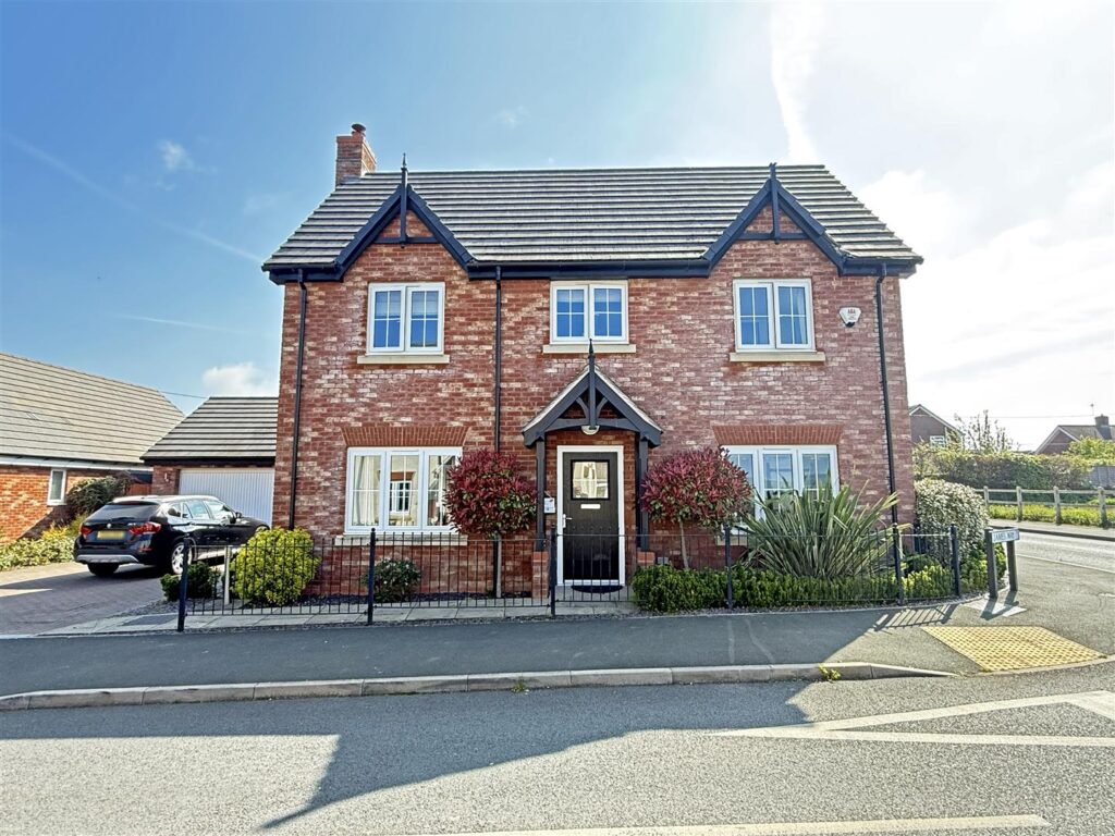 James Way, Baschurch, Shrewsbury