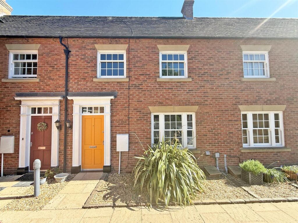Llewellyn Place, Shrewsbury