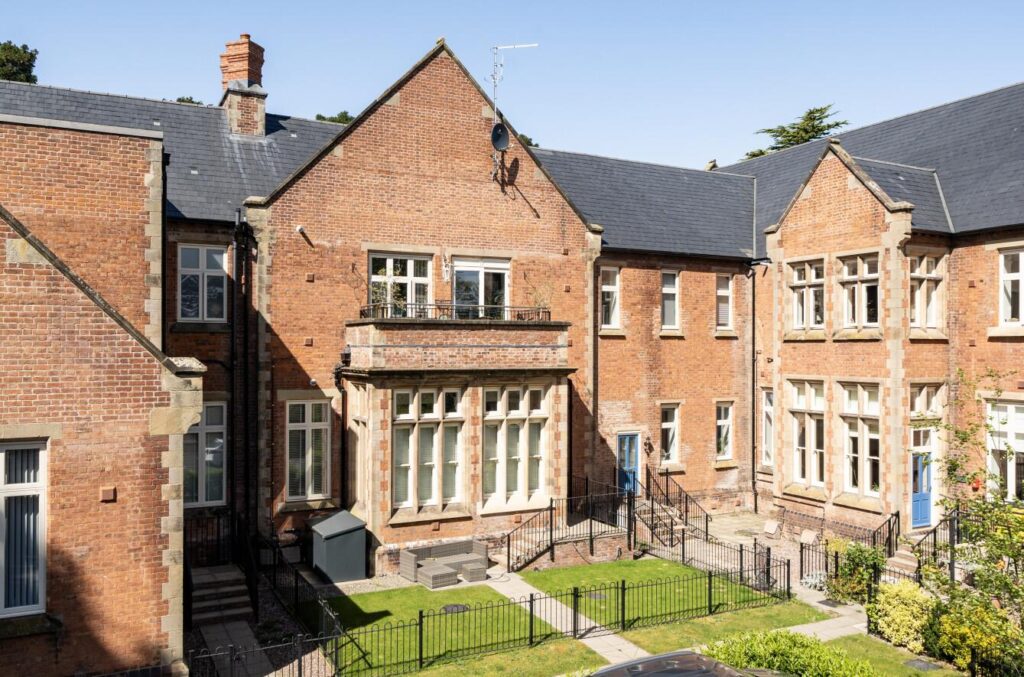 Leighton Park, Bicton Heath, Shrewsbury