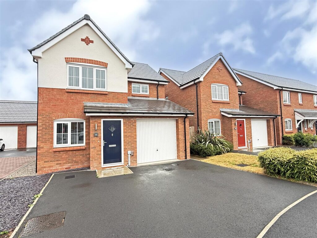 Stokes Close, Copthorne Keep, Shrewsbury