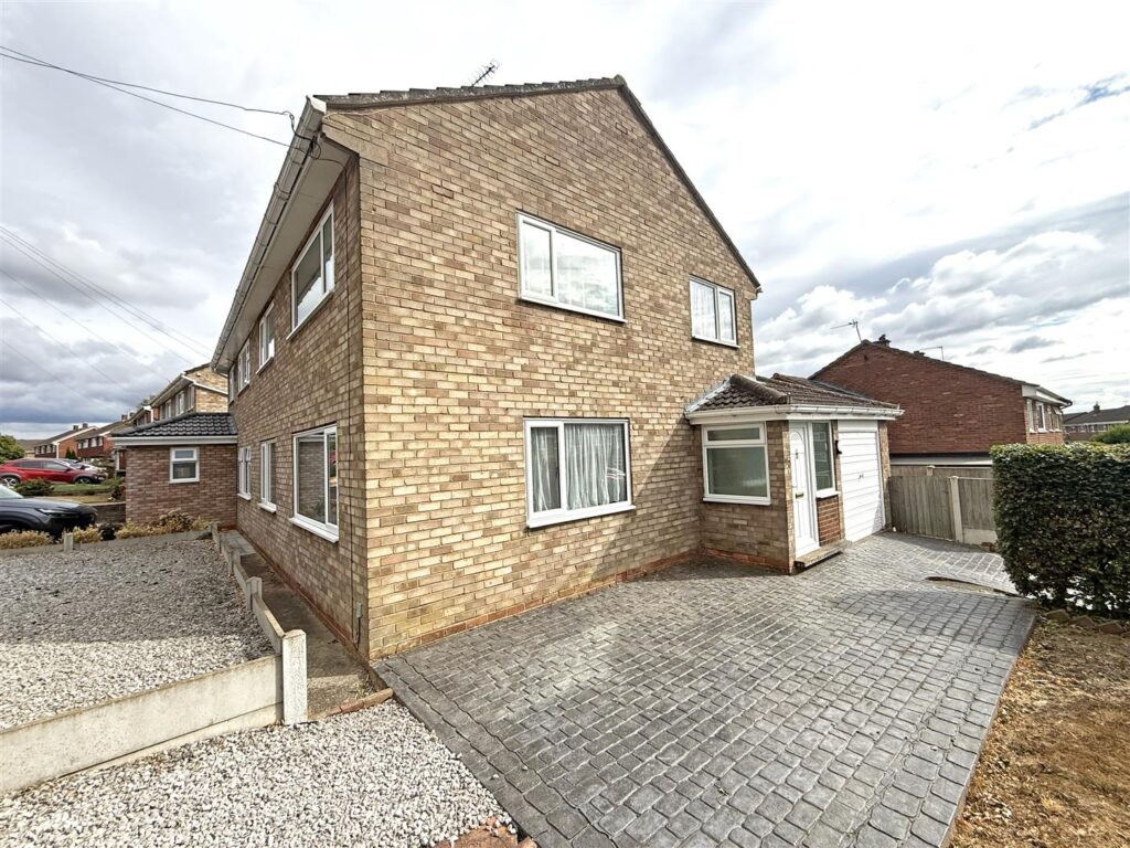 Boscobel Drive, Heath Farm, Shrewsbury