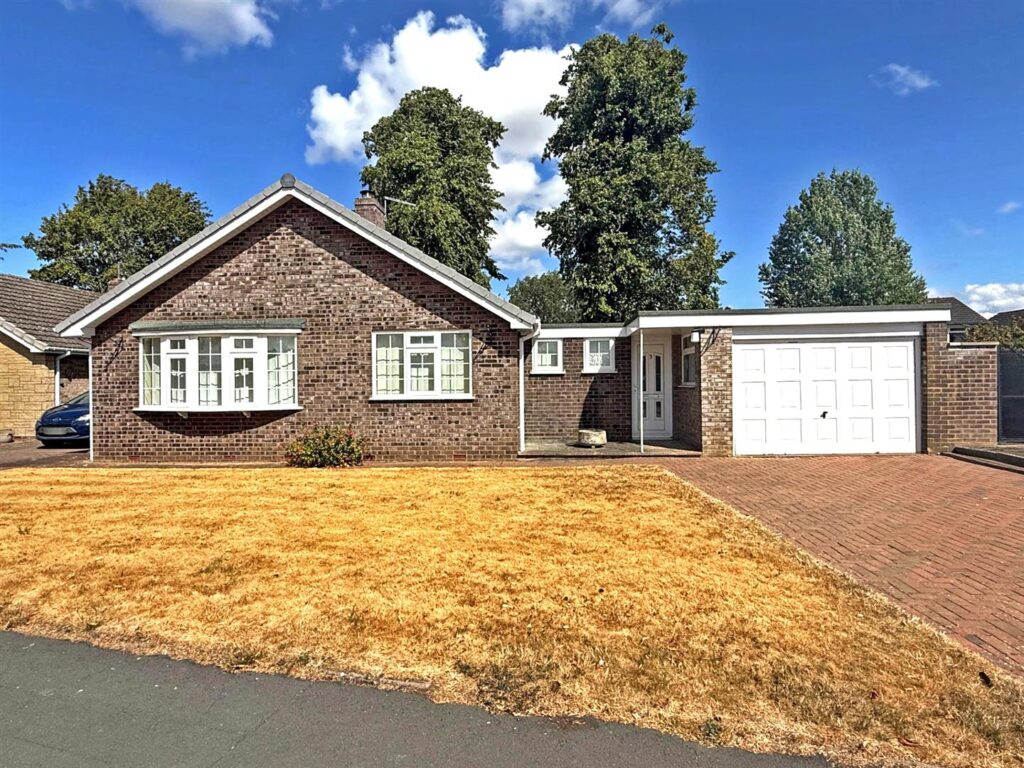 Woodlands Avenue, Hanwood, Shrewsbury