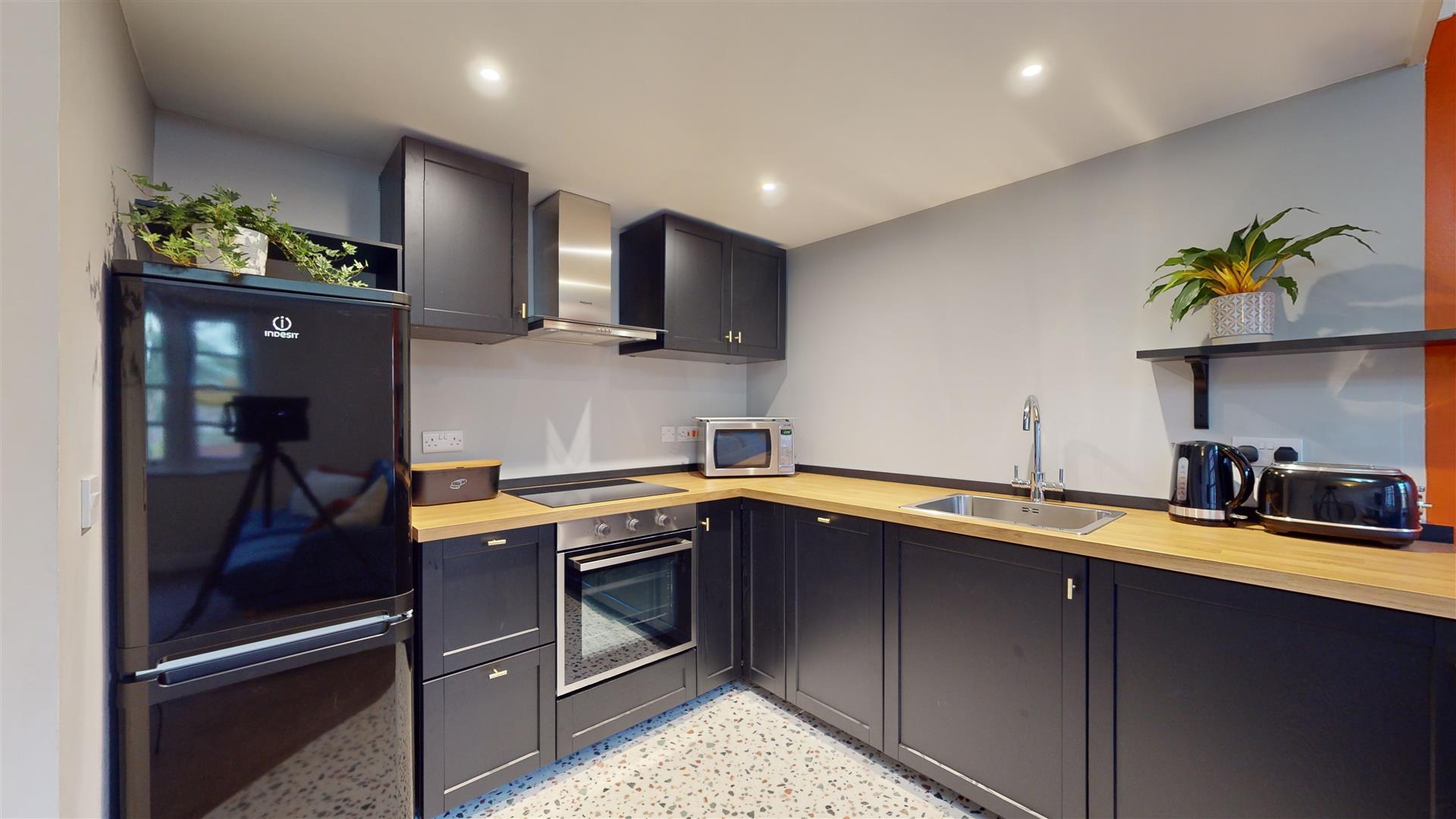 Belgravia Court