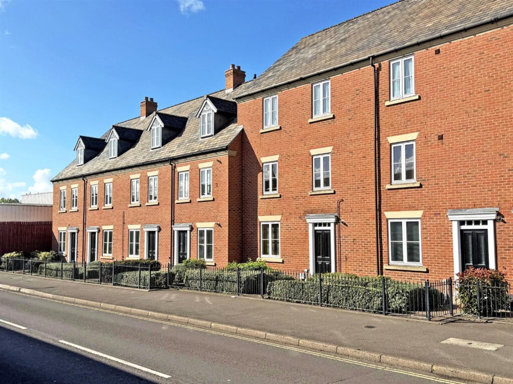 Simpson Square, St. Michaels Street, Shrewsbury